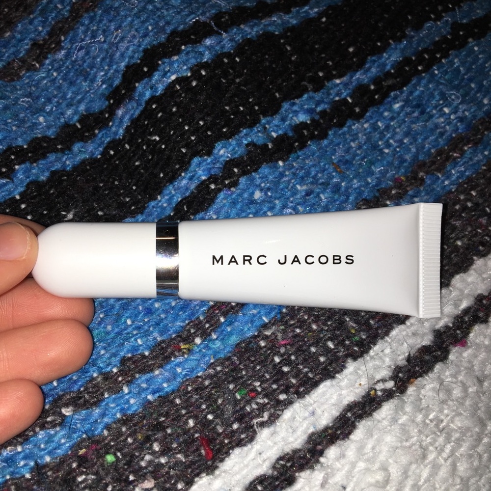 MARC JACOBS undercover coconut eye primer